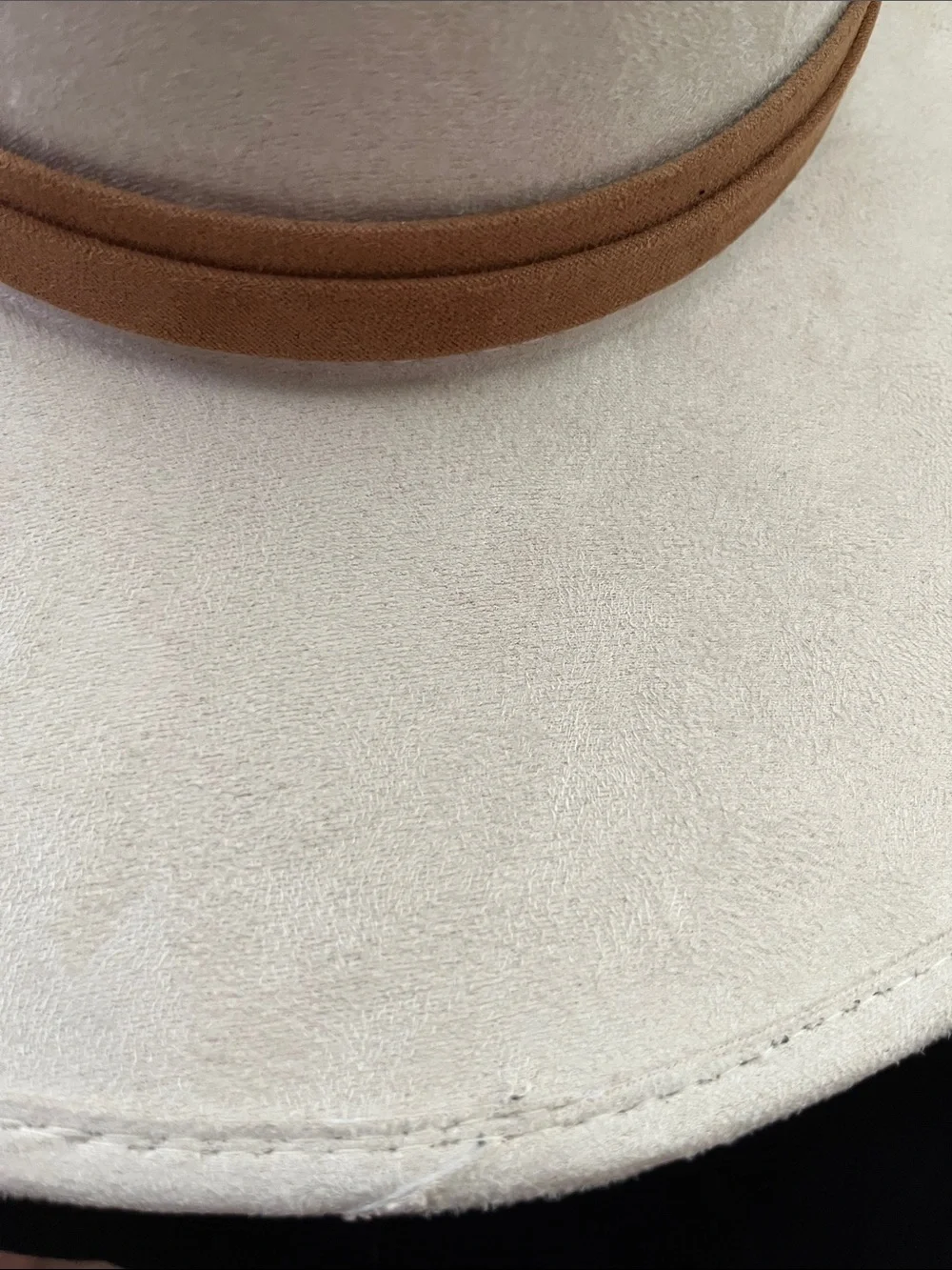 Karen Kane ASN Los Angelas Beige Wide-Brim Fedora with Tan Band